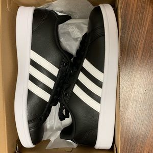 Adidas Brand new size 7.5